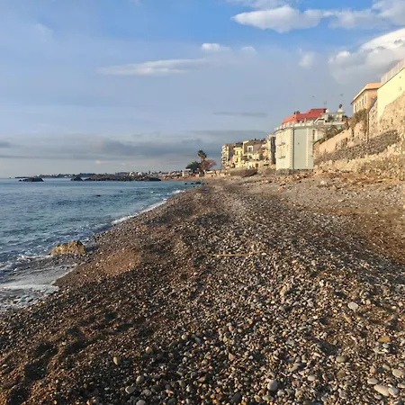 Daniele's, Noise Of The Waves